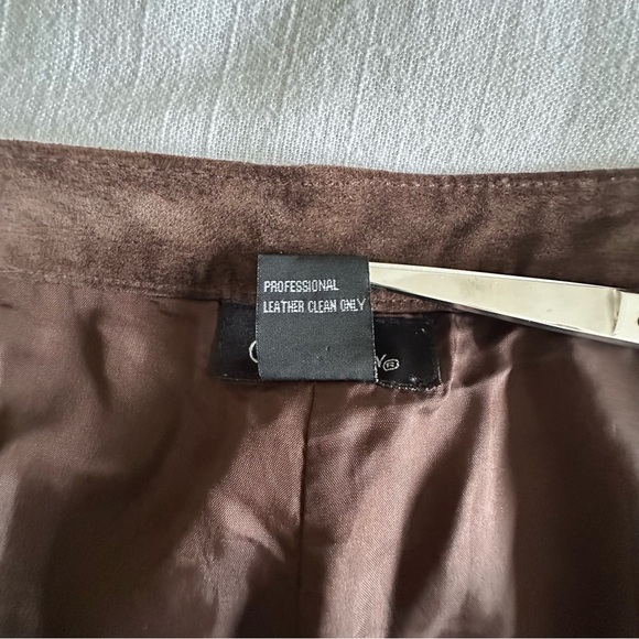 C'est City Pants Womens 12 Brown Suede Straight Leg Genuine Leather Classic - Picture 8 of 11